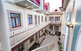 Registon Saroy Hotel